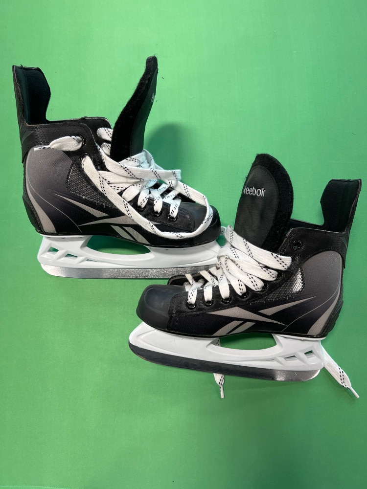 Junior Used Reebok Hockey Skates 3.0