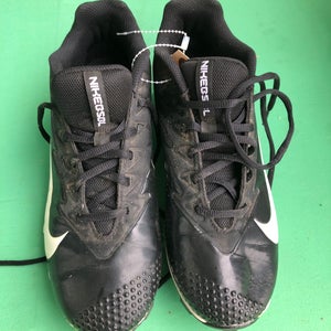 Used Women's 8.0 Molded Nike Softball Cleats