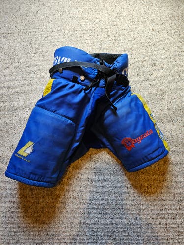 Junior Used Medium Louisville Slugger TPS 200 Hockey Pants
