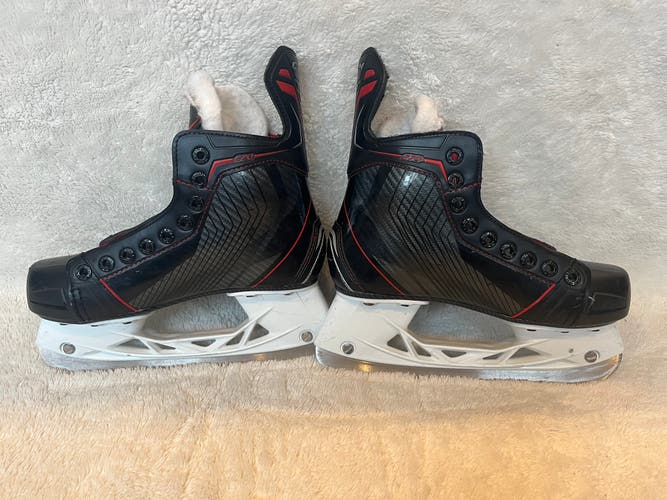 Essentially New CCM JetSpeed 270 Skates Size 3