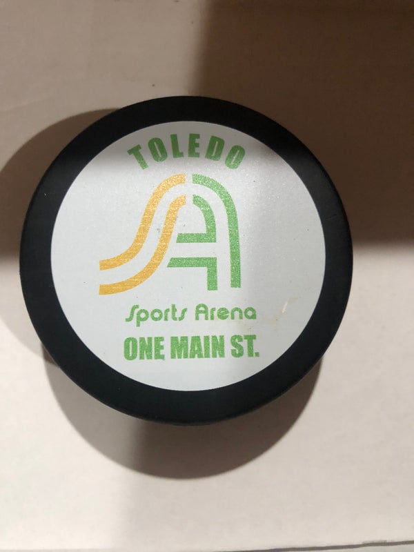 TOLED SPORTS ARENA HOCKEY PUCK