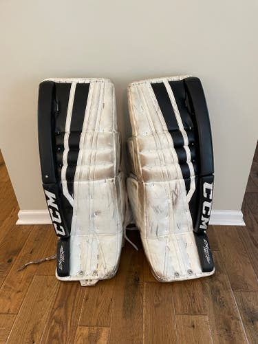 Used 34" CCM Extreme Flex II Goalie Leg Pads