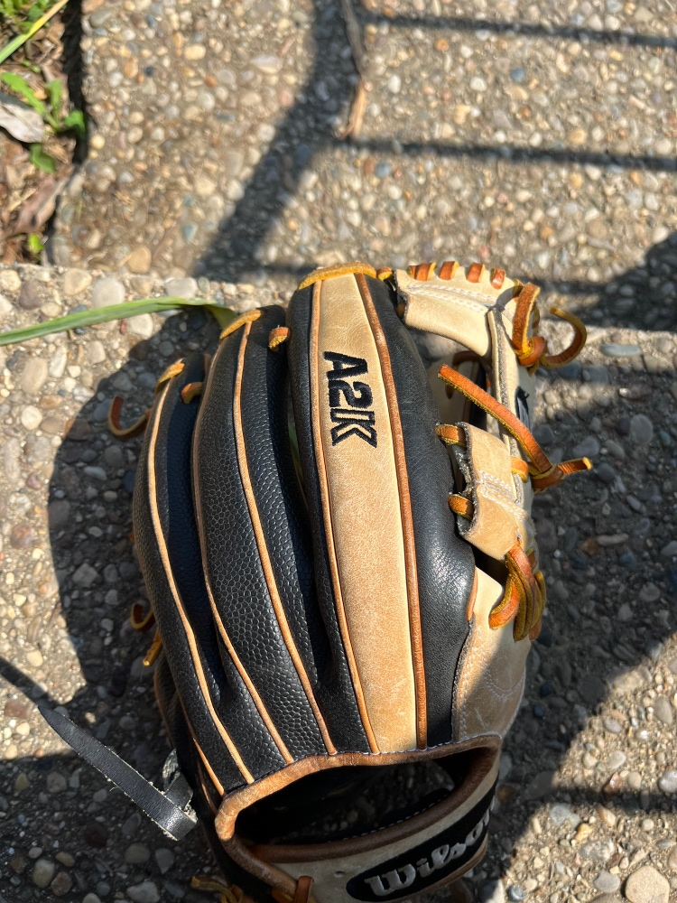 Infield 11.75" A2K Baseball Glove