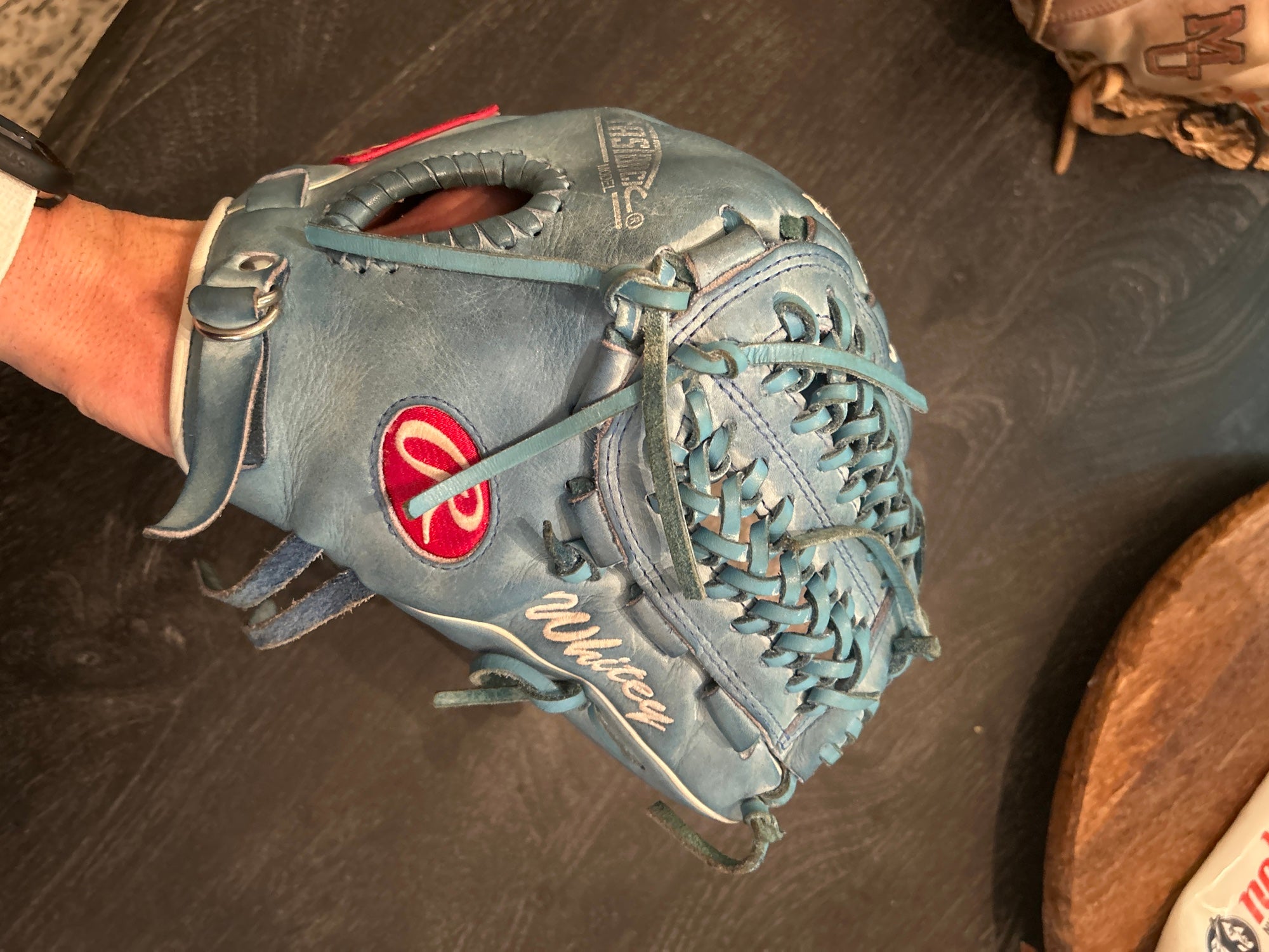 Rawlings Baseball on X: Rocking some #Rawlings custom gloves with