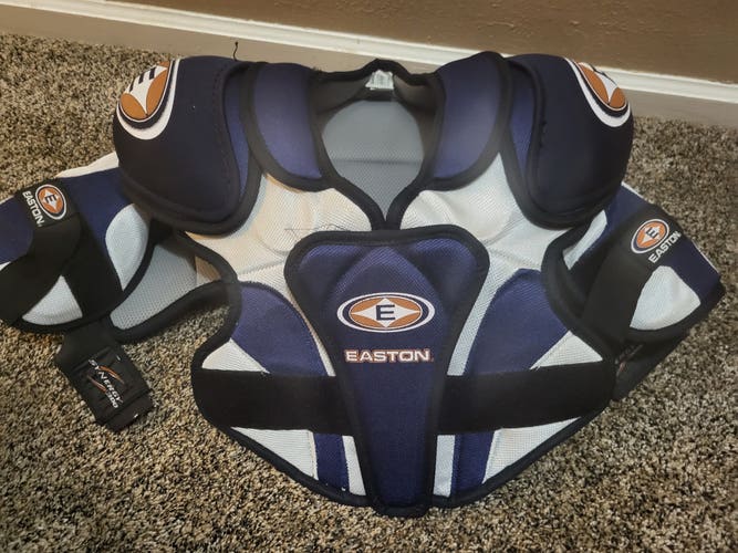 Senior Used Medium Easton Synergy Shoulder Pads