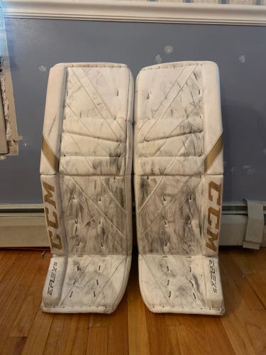 33" CCM Pro Stock Eflex 5 Goalie Leg Pads OFFER ME