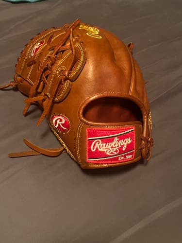 2021 Pitcher's 11.75" Heart of the Hide Baseball Glove