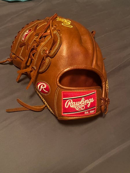2021 Pitcher's 11.75" Heart of the Hide Baseball Glove