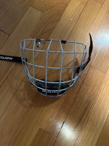Used XS Bauer Full Cage Re-Akt Cage