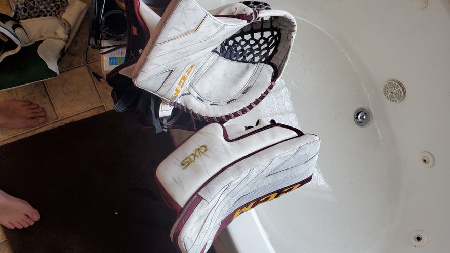 CCM 580 break Axis Pro gloves set normal