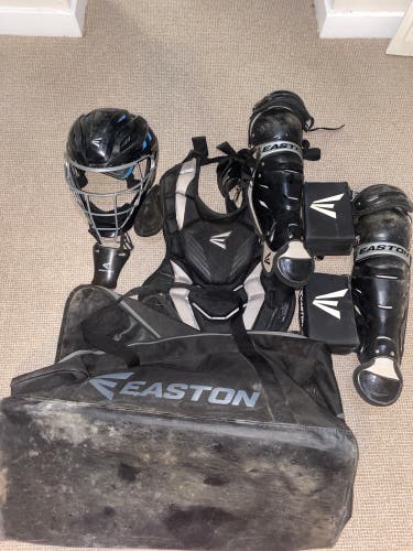 Used Easton Gametime Catcher's Set