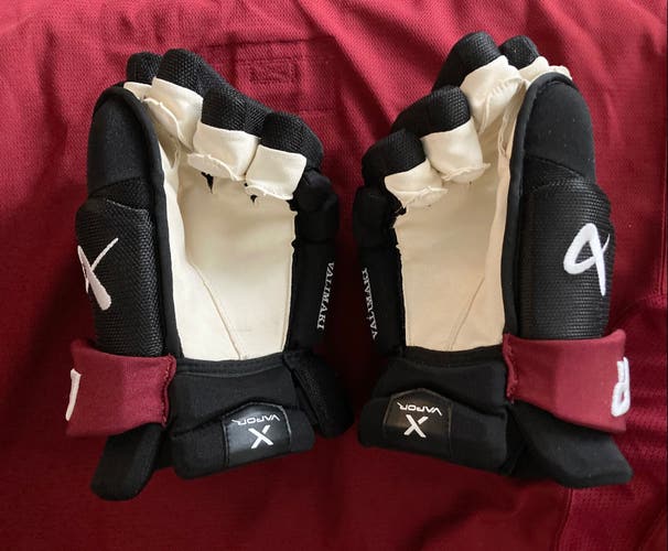 Senior New Bauer Vapor Hyperlite Pro Stock