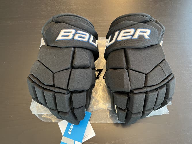 Washington Capitals Reverse Retro New Bauer Supreme Ultrasonic Gloves 14" Pro Stock