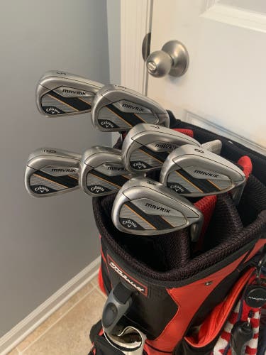 Callaway mavrik golf irons Right handed