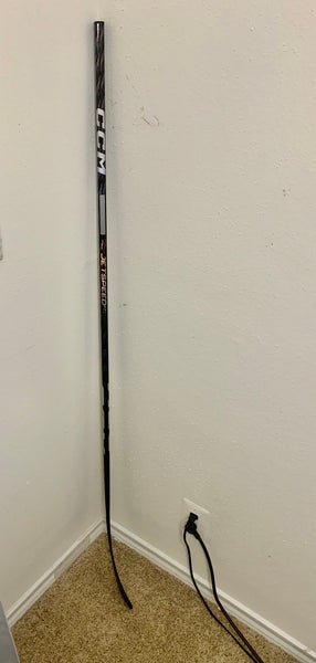 Senior Right Handed P28 JetSpeed FT5 Pro Hockey Stick