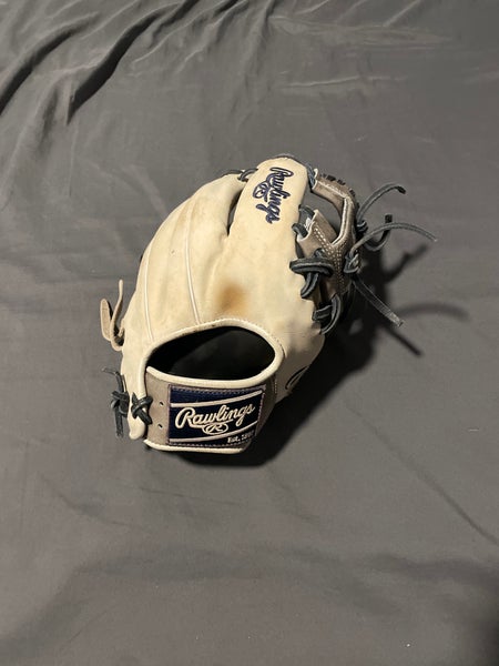 Infield 11.5" Heart of the Hide Baseball Glove