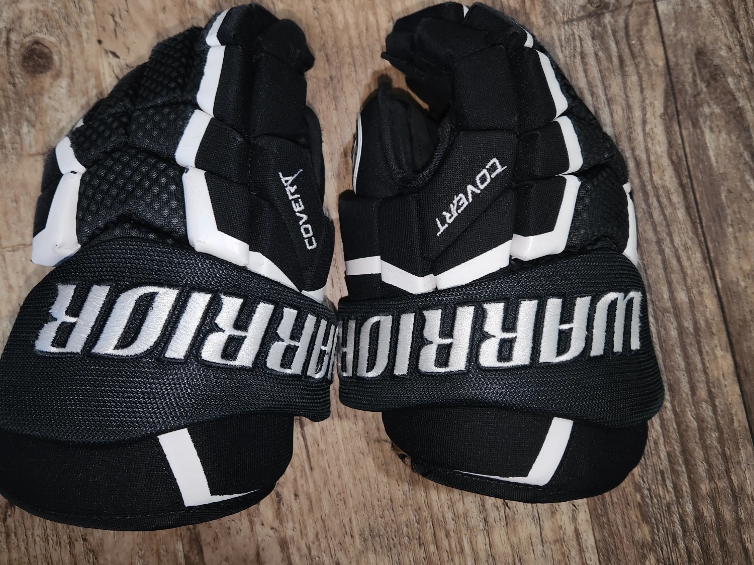 Used Warrior Covert QRL3 12" Black Gloves