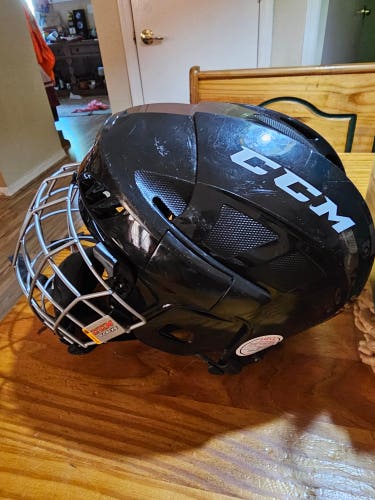 Used XS CCM FL40 Helmet