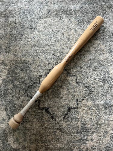 LIKE NEW!!! CamWood Wood CamWood Bat 33" MINT.