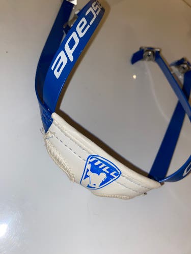 Cascade Chinstrap MLL