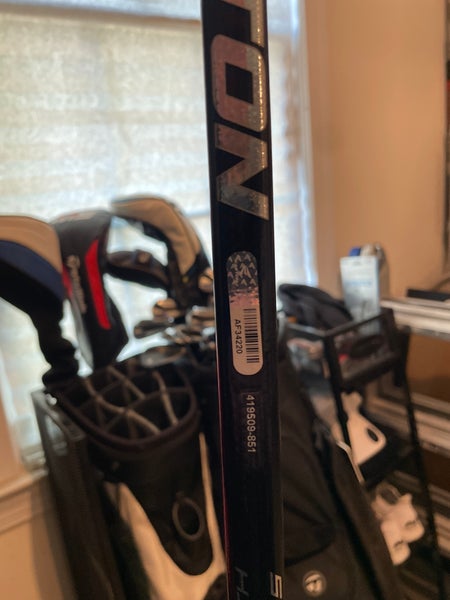 EASTON STEALTH GRIP HOCKEY STICKS FORSBERG 65 RIGHT 2PK