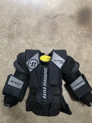 Used Large Warrior  Ritual XP Goalie Chest Protector