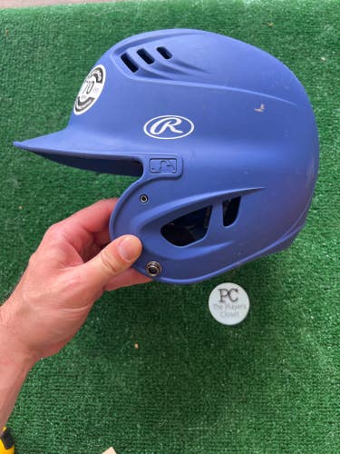 Used 6 1/2 - 7 1/8 Rawlings Batting Helmet