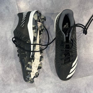 New Men's 10.0 (W 11.0) Adidas Footwear