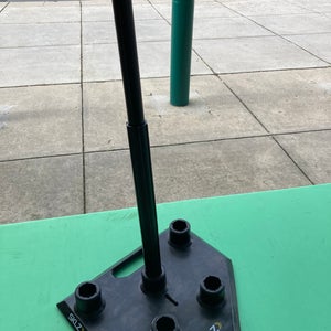 Used SKLZ 5 piece Batting tee