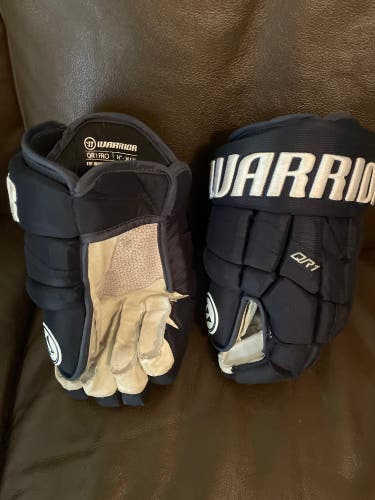 Warrior 14" Pro Stock Covert QR1 Gloves