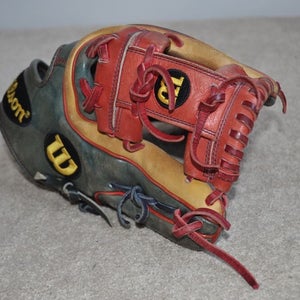 11.5" Wilson A2K DATDUDE Brandon Phillips Game Spec Model RHT Navy Red Yellow