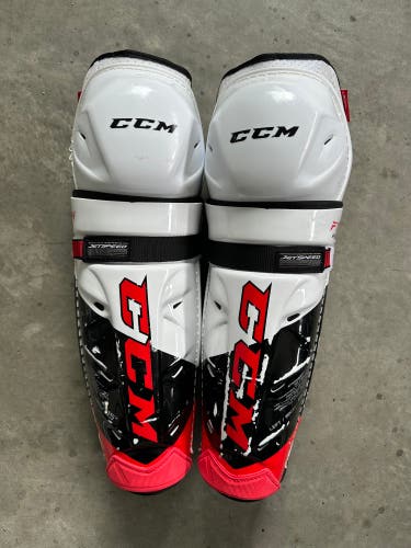 CCM Jetspeed FT4 PRO Shin Pads - 15”