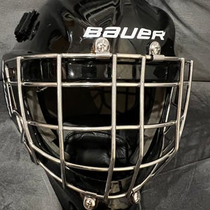 Used Bauer  940 Goalie Mask