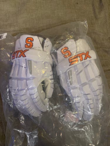 New Player's STX Extra Large Surgeon RZR Lacrosse Gloves