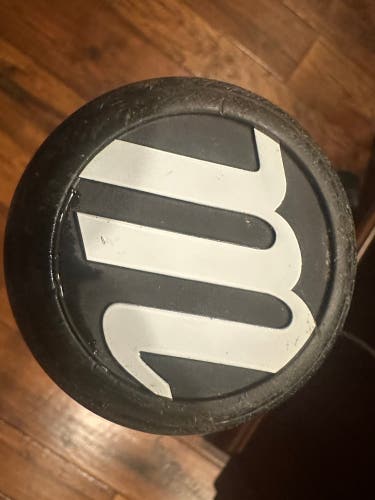 Used 2023 Alloy (-11) 16 oz 27" Cat USA Bat