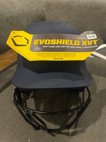 New Small / Medium Wilson XVT 2.0 Batting Helmet Batting Helmet With Face Cage