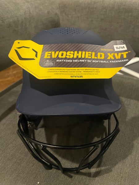 New Small / Medium Wilson XVT 2.0 Batting Helmet Batting Helmet With Face Cage