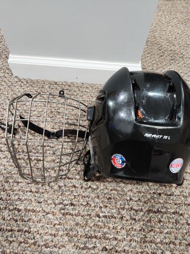 Used Large Bauer Re-Akt 75 Helmet