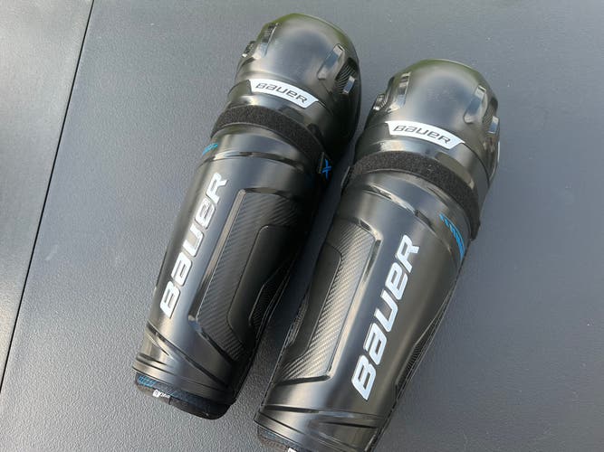 Used Bauer  X Shin Pads