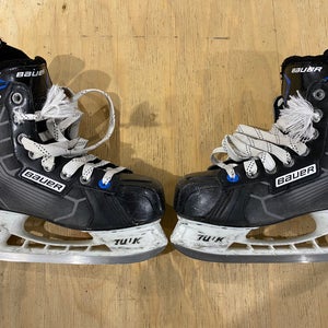 Used Bauer Regular Width Size 4 Nexus N6000 Hockey Skates