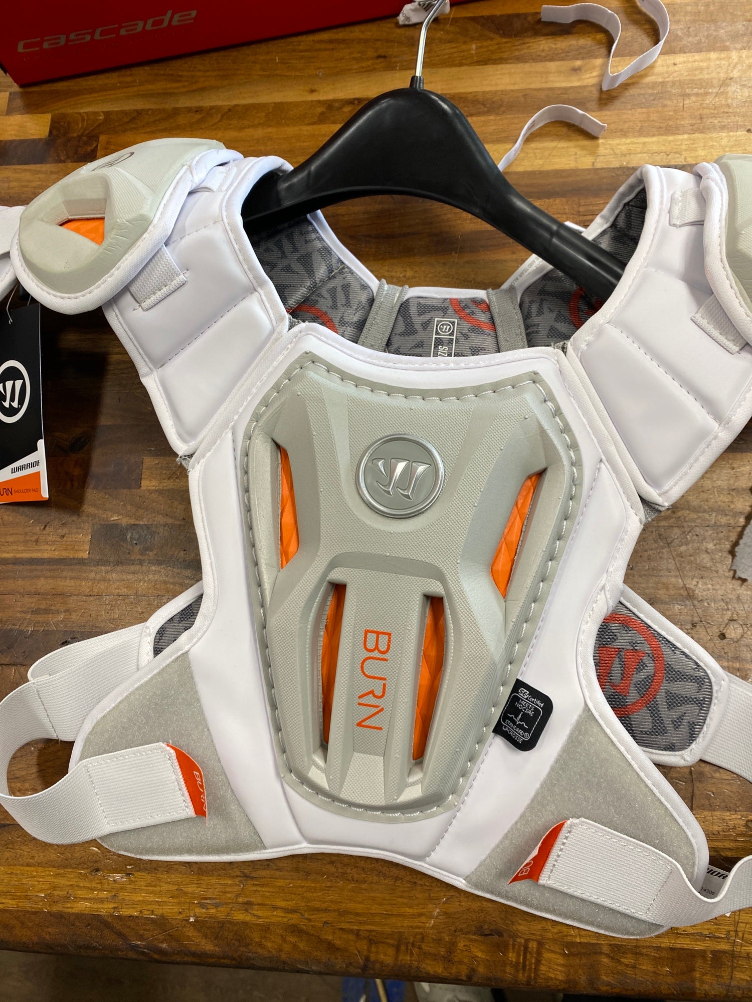 Warrior Burn Lacrosse Shoulder Pads