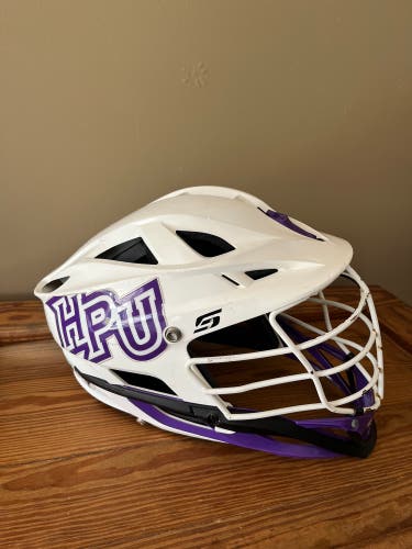 HPU/High Point White Cascade S Helmet