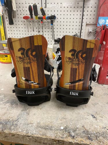 FLUX Snowboard bindings