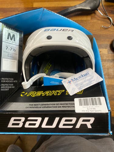 New Bauer  Re-Akt 150 Helmet