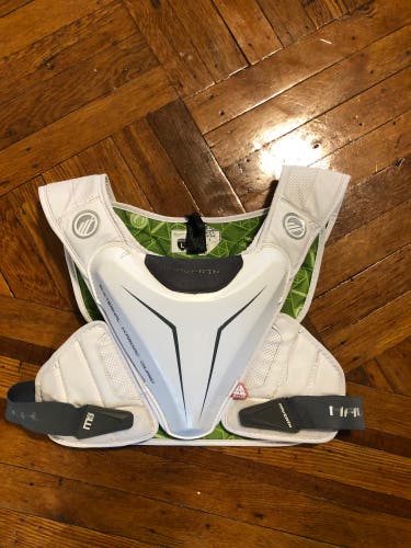Adult Large Maverik M5 Shoulder Pads