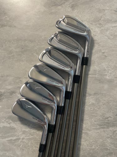 Mizuno MP-20 HMB/MMC Iron Set 4-9 Regular Flex