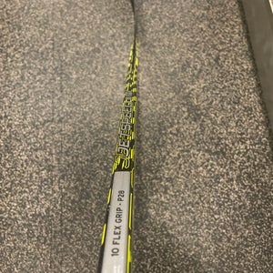 Youth Right Handed P28 10 Flex JetSpeed Hockey Stick