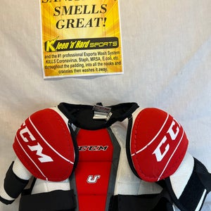 Junior Used Large CCM U+ Shoulder Pads