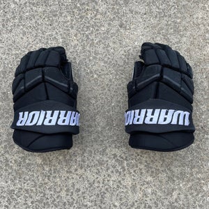 Used 14" Warrior Alpha LX 30 Gloves