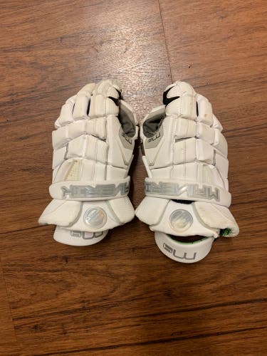 Used Player's Maverik Large M4 Lacrosse Gloves